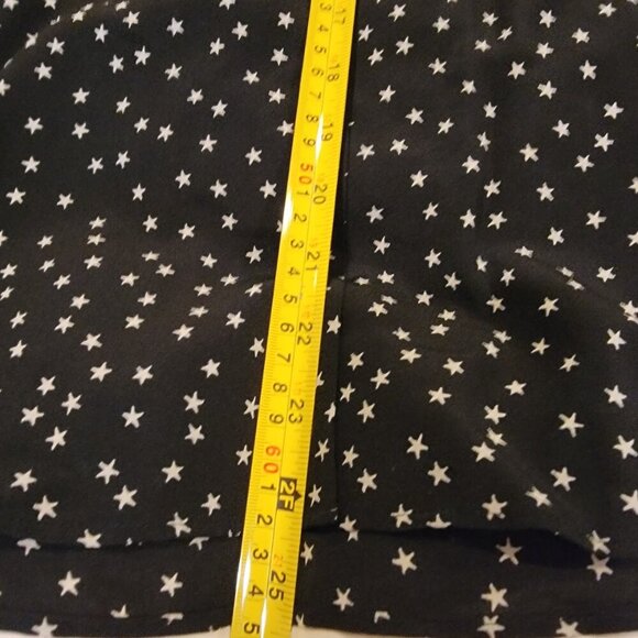 Madewell 100% Silk Star Print Blouse M Black White | Tie Sleeve, Button Front - Picture 15 of 16